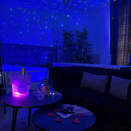 Sweet Angel Suite Romantique Avec Spa Bruz Luaran gambar
