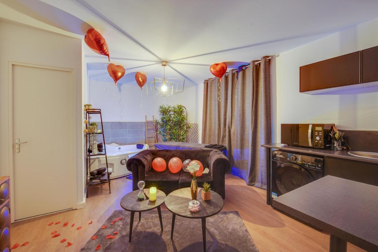 Sweet Angel Suite Romantique Avec Spa Bruz Luaran gambar